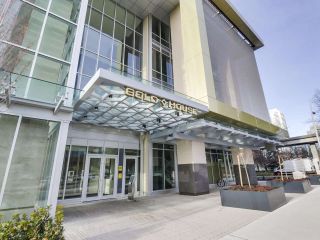Photo 2: 907 6383 MCKAY Avenue in Burnaby: Metrotown Condo for sale in "Gold House" (Burnaby South)  : MLS®# R2532723