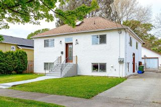 Main Photo: 2754 Scott St in Victoria: Vi Oaklands House for sale : MLS®# 963942