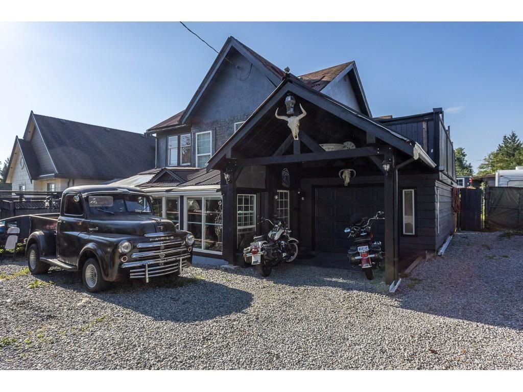 Main Photo: 24429 DEWDNEY TRUNK Road in Maple Ridge: East Central House for sale : MLS®# R2600614