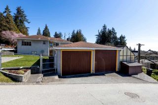 Photo 20: 8083 GRAY AVENUE in Burnaby: South Slope House for sale (Burnaby South)  : MLS®# R2352305