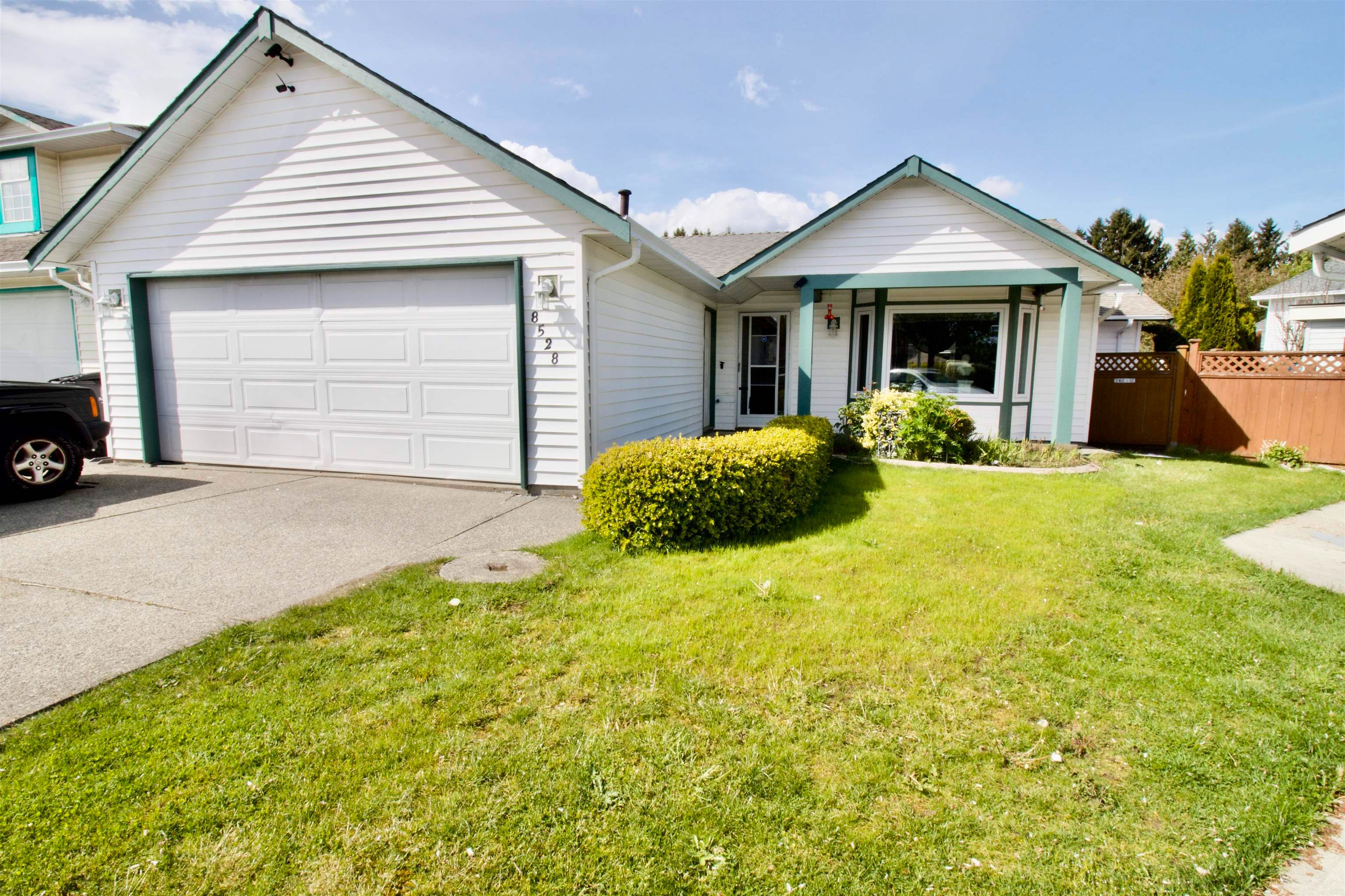 Main Photo: 8528 121 STREET in : Queen Mary Park Surrey House for sale : MLS®# R2688822