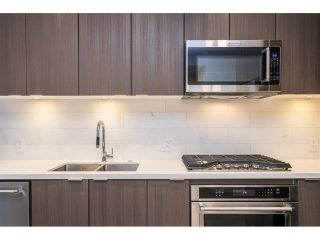 Photo 3: 1107 530 WHITING Way in Coquitlam: Coquitlam West Condo for sale in "BROOKMERE" : MLS®# R2675428