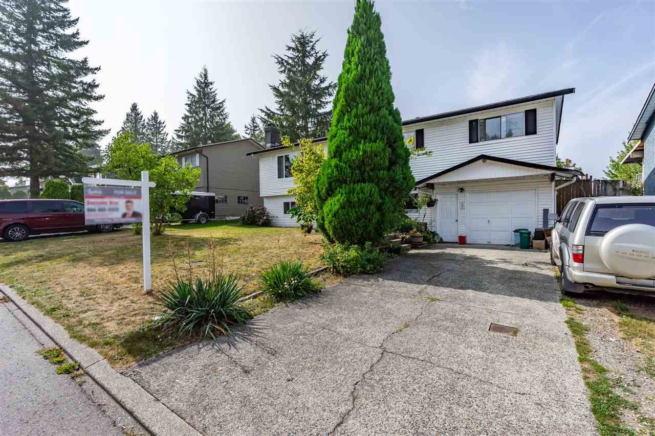 Main Photo: 3279 CHEHALIS Drive in Abbotsford: Abbotsford West House for sale : MLS®# R2497972