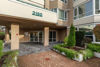 Photo 2: 803 3190 GLADWIN Road in Abbotsford: Central Abbotsford Condo for sale in "Regency Park" : MLS®# R2630315