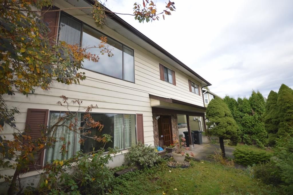 Main Photo: 1208 TEXADA Street in Coquitlam: New Horizons House for sale : MLS®# R2119883