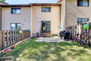 Photo 35: 58 380 BERMUDA Drive NW in Calgary: Beddington Heights Row/Townhouse for sale : MLS®# A1026855