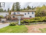 Main Photo: 13606 Cartwright Avenue in Summerland: House for sale : MLS®# 10311380
