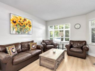 Photo 10: 310 2800 CHESTERFIELD Avenue in North Vancouver: Upper Lonsdale Condo for sale : MLS®# R2792490