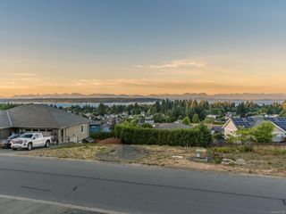 Photo 4: 615 Mariner Dr in Campbell River: CR Willow Point House for sale : MLS®# 941306