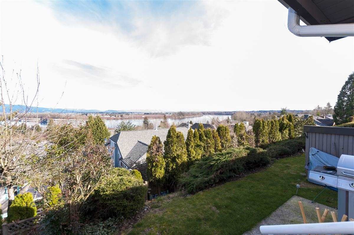 Photo 14: Photos: 122 1140 CASTLE Crescent in Port Coquitlam: Citadel PQ Townhouse for sale in "THE UPLANDS" : MLS®# R2245765