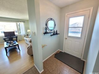 Photo 9: 504 Cochin Avenue in Meadow Lake: Residential for sale : MLS®# SK892161