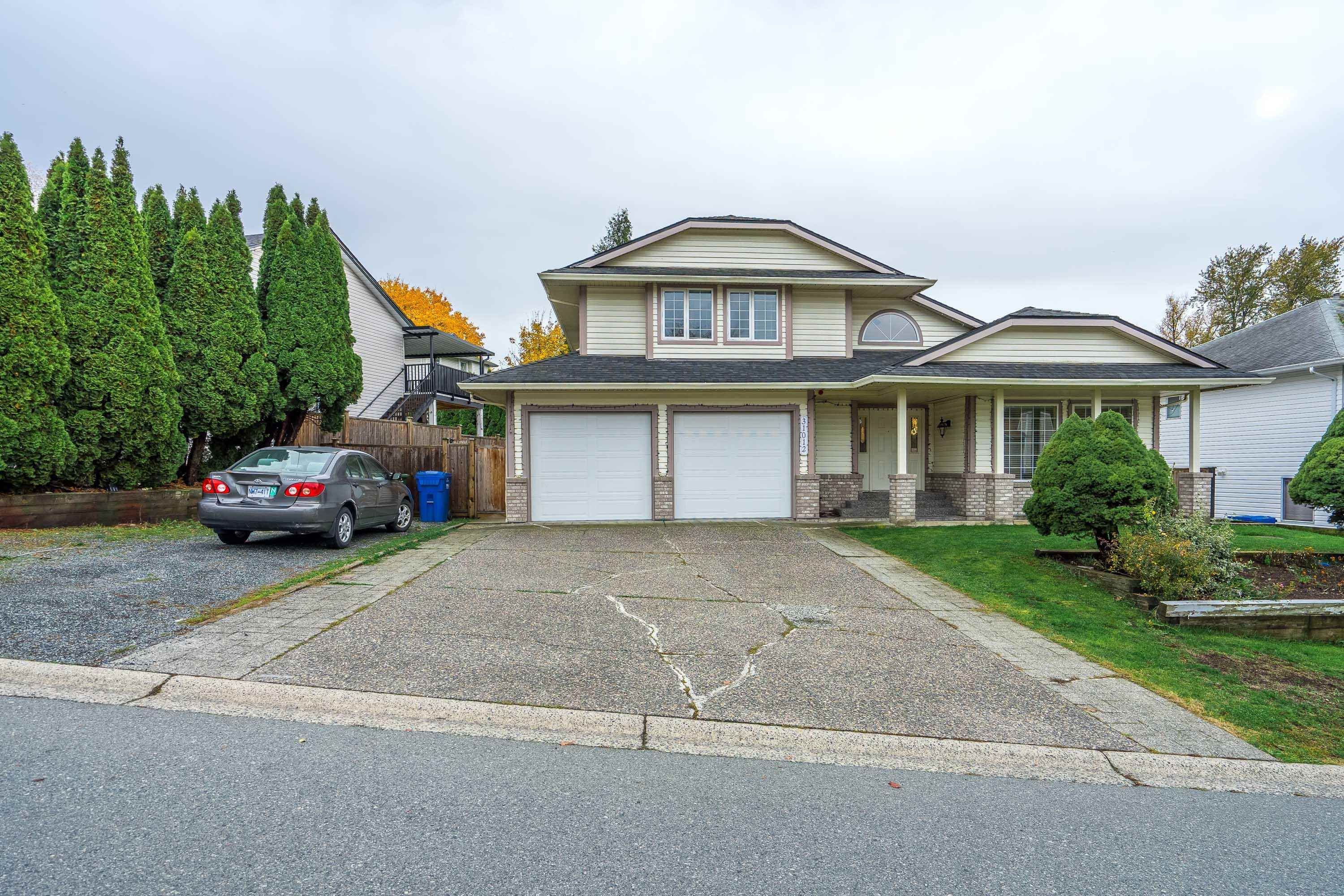 Main Photo: 31012 SIDONI Avenue in Abbotsford: Abbotsford West House for sale : MLS®# R2831474