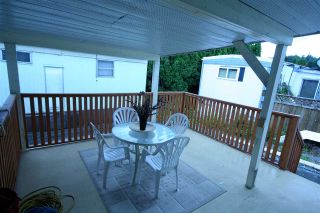 Photo 2: 80 201 CAYER Street in Coquitlam: Maillardville Manufactured Home for sale in "WILDWOOD PARK" : MLS®# R2079973