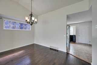 Photo 4: 7907 152C Avenue in Edmonton: Zone 02 House for sale : MLS®# E4342388