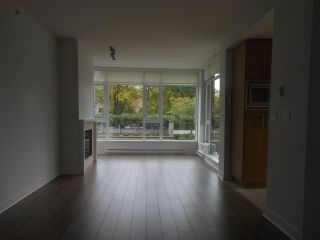 Photo 6: 207 1333 W 11TH Avenue in Vancouver: Fairview VW Condo for sale in "SAKURA" (Vancouver West)  : MLS®# R2006799