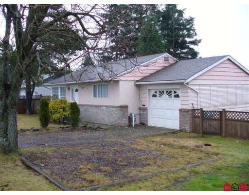Main Photo: 13644 N BLUFF Road: White Rock House for sale (South Surrey White Rock)  : MLS®# F2921536