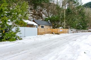 Photo 40: 4077 LAKEMOUNT Road in Abbotsford: Sumas Mountain House for sale : MLS®# R2229779