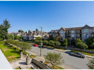 Photo 16: 302 1655 GRANT Avenue in Port Coquitlam: Glenwood PQ Condo for sale in "BENTON" : MLS®# V1081330