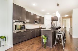 Photo 10: 8320 79 Avenue in Edmonton: Zone 17 House for sale : MLS®# E4382612