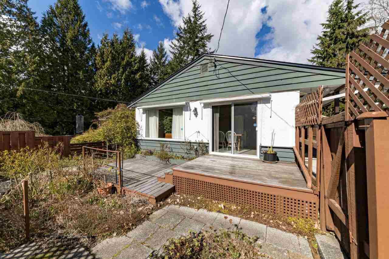 Main Photo: 1428 PAISLEY Road in North Vancouver: Capilano NV House for sale : MLS®# R2555008