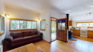 Photo 4: 5051 PARADISE VALLEY Road in Squamish: Paradise Valley House for sale : MLS®# R2776179