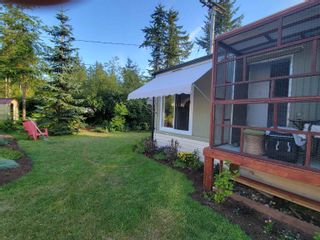 Photo 8: 37 3031 200 Street in Langley: Brookswood Langley Manufactured Home for sale in "CEDAR CREEK" : MLS®# R2838262