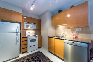 Photo 4: 710 1189 HOWE Street in Vancouver: Downtown VW Condo for sale in "THE GENESIS" (Vancouver West)  : MLS®# R2121608