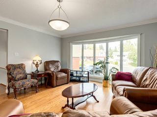 Photo 10: 3711 Underhill Place NW in Calgary: University Heights Detached for sale : MLS®# A1057378