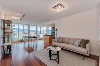 Photo 3: 1501 120 MILROSS Avenue in Vancouver: Downtown VE Condo for sale in "BRIGHTON" (Vancouver East)  : MLS®# R2403473