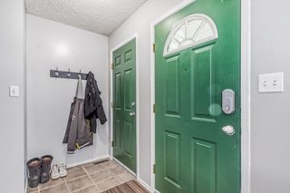 Photo 2: 24 Bridgeview Crescent: Fort Saskatchewan House for sale : MLS®# E4333643