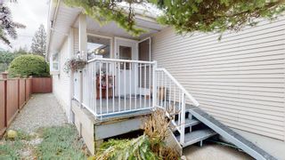 Photo 5: 1833 MAMQUAM Road in Squamish: Garibaldi Estates House for sale : MLS®# R2751816