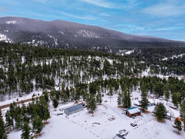 Main Photo: 9701 MAMIT LAKE ROAD: Merritt House for sale (South West)  : MLS®# 171086