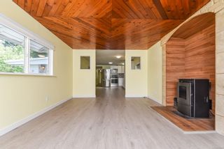 Photo 6: 19 1640 Anderton Rd in Comox: CV Comox Peninsula Manufactured Home for sale (Comox Valley)  : MLS®# 905525