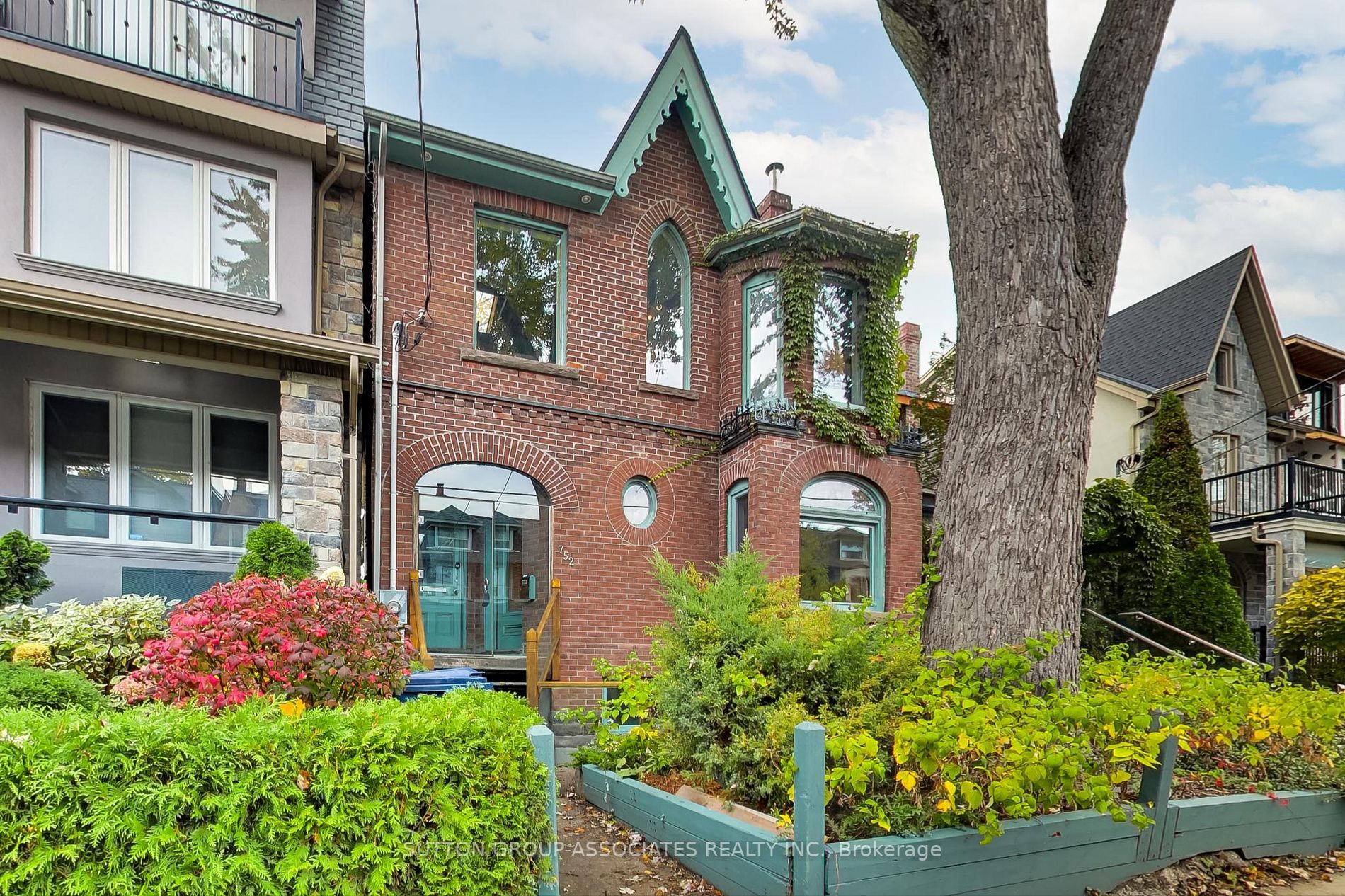 Main Photo: 752 Markham Street in Toronto: Annex House (2-Storey) for sale (Toronto C02)  : MLS®# C7259522