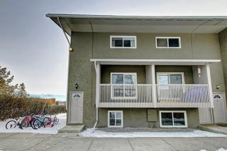 Photo 1: 37 8112 36 Avenue NW in Calgary: Bowness Row/Townhouse for sale : MLS®# C4285584