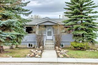 Photo 1: 7423 21 Street SE in Calgary: Ogden Detached for sale : MLS®# A1201254