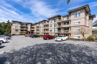 Main Photo: 104 2515 PARK Drive in Abbotsford: Abbotsford East Condo for sale in "Viva on Park" : MLS®# R2878558
