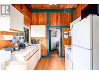 Photo 5: 9736 Cameron Road in Okanagan Landing: House for sale : MLS®# 10307204