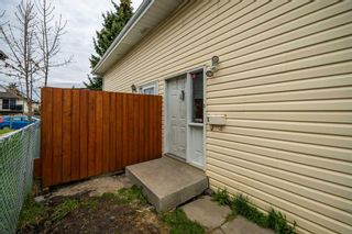 Photo 4: C 1427 43 Street SE in Calgary: Forest Lawn Row/Townhouse for sale : MLS®# A2123330