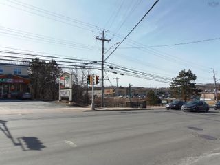 Photo 11: 668 Sackville Drive in Lower Sackville: 25-Sackville Commercial  (Halifax-Dartmouth)  : MLS®# 202404476