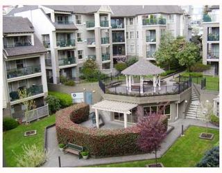 Photo 1: 502 211 12TH Street in New Westminster: Uptown NW Condo for sale in "DISCOVERY REACH" : MLS®# V643060