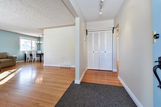 Photo 7: 11 Grafton Crescent SW in Calgary: Glamorgan Detached for sale : MLS®# A2011249