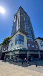 Main Photo: 1004 2225 HOLDOM Avenue in Burnaby: Brentwood Park Condo for sale in "Legacy Towers" (Burnaby North)  : MLS®# R2889426
