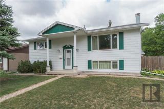 Photo 1: 427 Redonda Street in Winnipeg: East Transcona Residential for sale (3M)  : MLS®# 1820545