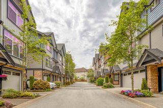 Photo 2: 156 6299 144 Street in Surrey: Sullivan Station Townhouse for sale in "ALTURA" : MLS®# R2598055