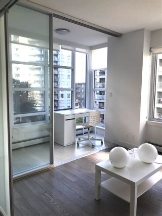 Main Photo: 704 1283 HOWE Street in Vancouver: Downtown VW Condo for sale in "TATE" (Vancouver West)  : MLS®# R2476620