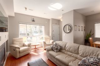 Photo 4: 35 7733 HEATHER Street in Richmond: McLennan North Townhouse for sale in "HEARTHSTONE" : MLS®# R2258011