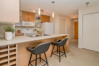Photo 12: 1210 977 MAINLAND Street in Vancouver: Yaletown Condo for sale (Vancouver West)  : MLS®# R2592884