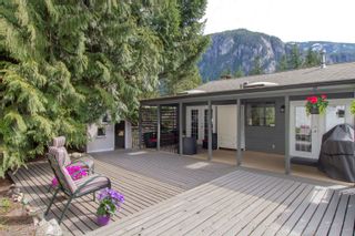 Photo 7: 40036 PLATEAU Drive in Squamish: Plateau House for sale in "Plateau" : MLS®# R2676689