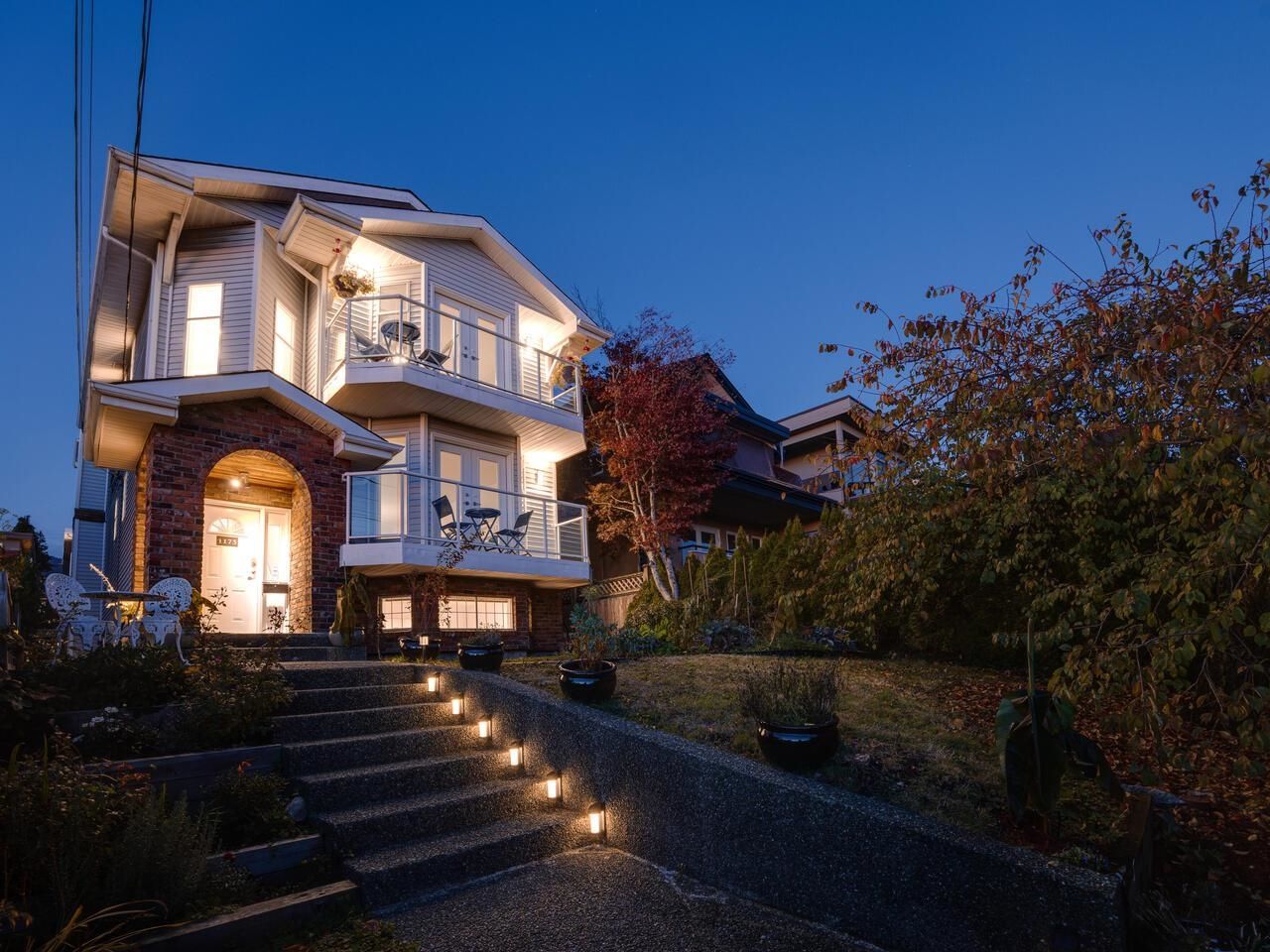 Main Photo: 1173 DUCHESS Avenue in West Vancouver: Ambleside House for sale : MLS®# R2739018